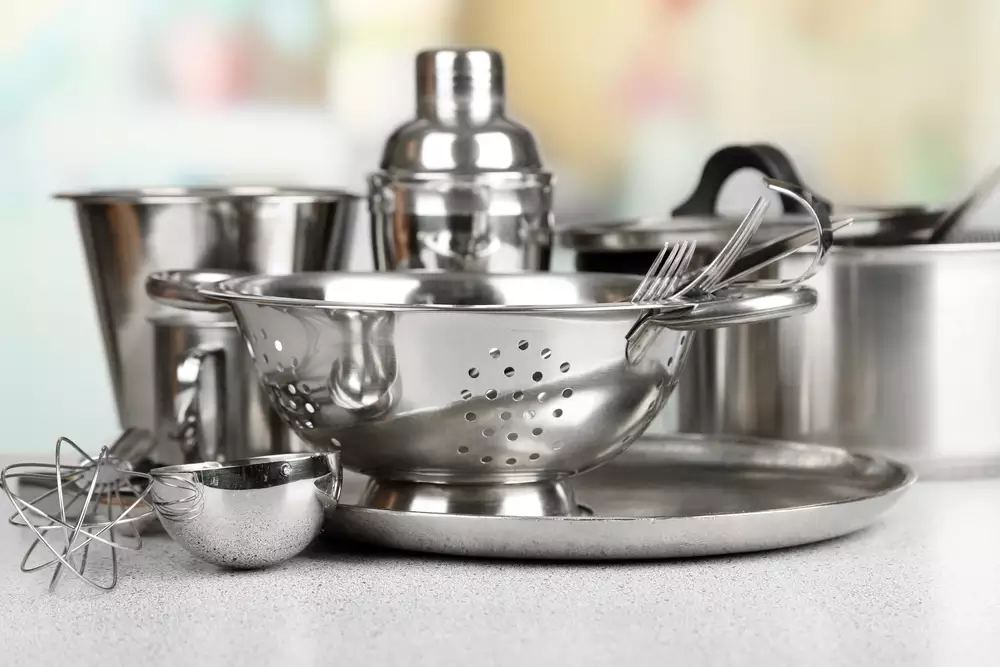 Stainless steel cookware