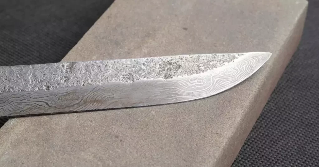 1095 Steel knife